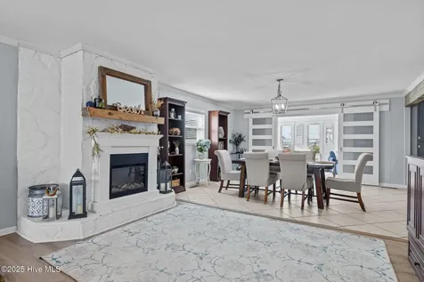 205 Barefoot Lane Atlantic Beach NC 28512