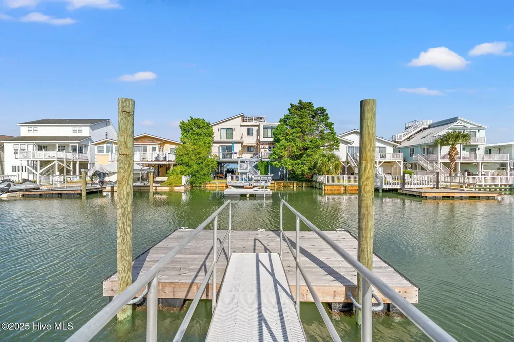 322 58th Avenue N North Myrtle Beach SC 29582