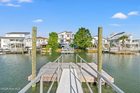 322 58th Avenue N North Myrtle Beach SC 29582