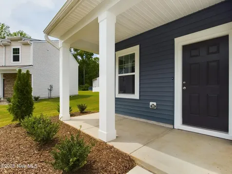 32 Moss Oaks Court Angier NC 27501