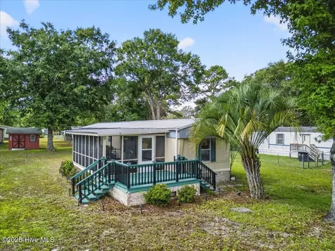 1546 Gate 3 SW Ocean Isle Beach NC 28469