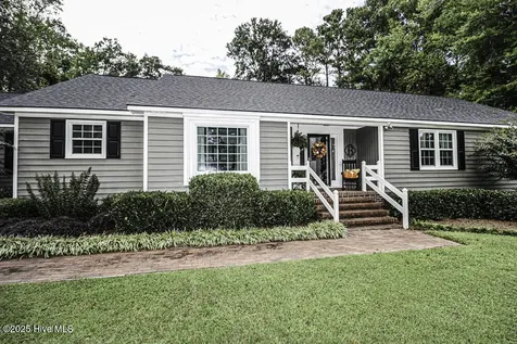 325 Old Coach Road Rocky Mount NC 27804
