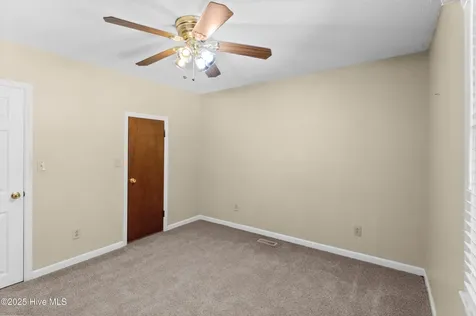 117 S Thomas Street Beulaville NC 28518