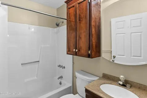 117 S Thomas Street Beulaville NC 28518