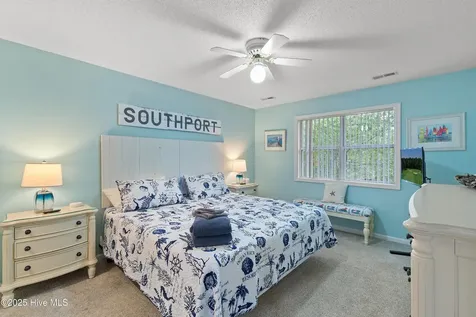 3030 Marsh Winds Circle Southport NC 28461