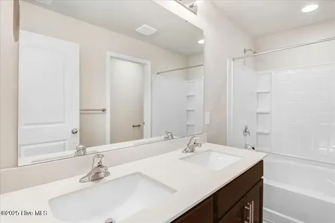 3700 Josiah Court Nashville NC 27856
