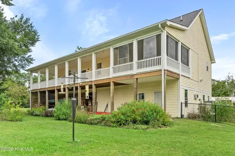 497 Church Street Oriental NC 28571