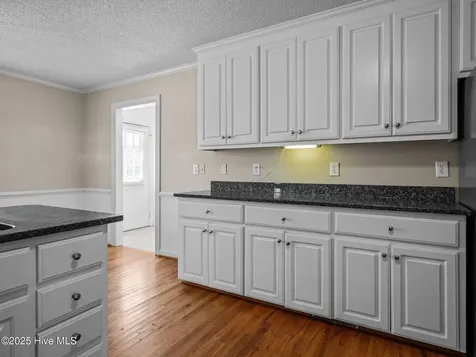 105 Deerfield Court Cedar Point NC 28584