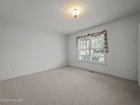 105 Deerfield Court Cedar Point NC 28584