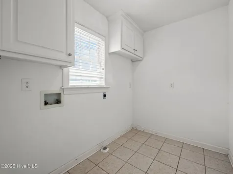 105 Deerfield Court Cedar Point NC 28584