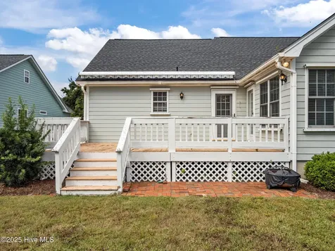 105 Deerfield Court Cedar Point NC 28584