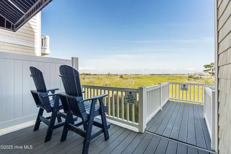 602 W Ft Macon Road Atlantic Beach NC 28512
