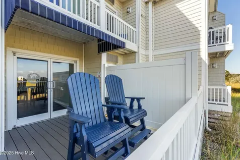 602 W Ft Macon Road Atlantic Beach NC 28512