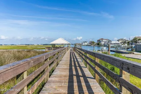 602 W Ft Macon Road Atlantic Beach NC 28512