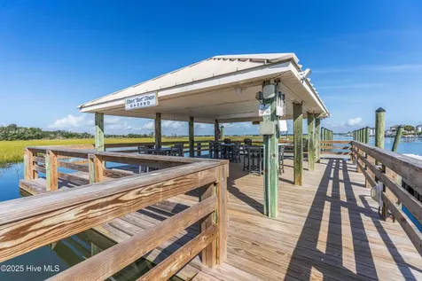 602 W Ft Macon Road Atlantic Beach NC 28512