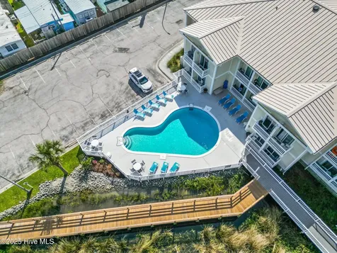 602 W Ft Macon Road Atlantic Beach NC 28512
