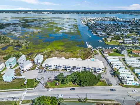 602 W Ft Macon Road Atlantic Beach NC 28512