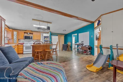 92 Mosley Lane Wanchese NC 27981