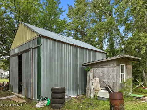 92 Mosley Lane Wanchese NC 27981