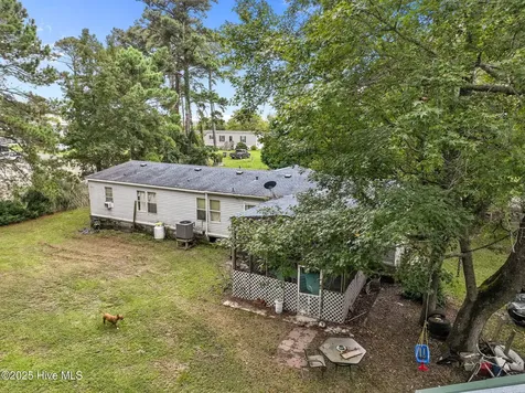 92 Mosley Lane Wanchese NC 27981