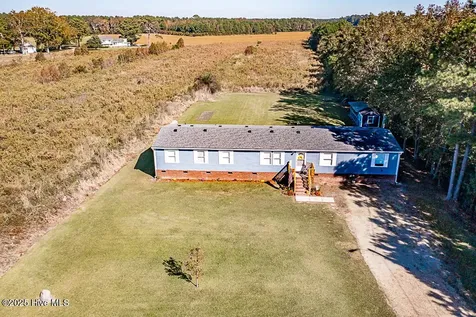 645 Hwy 70 Bettie Beaufort NC 28516