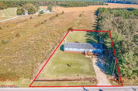 645 Hwy 70 Bettie Beaufort NC 28516