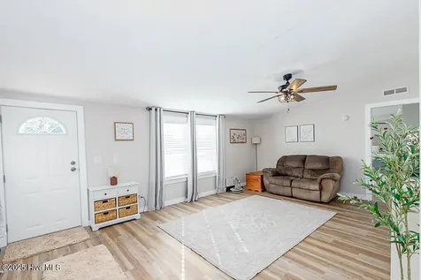 645 Hwy 70 Bettie Beaufort NC 28516