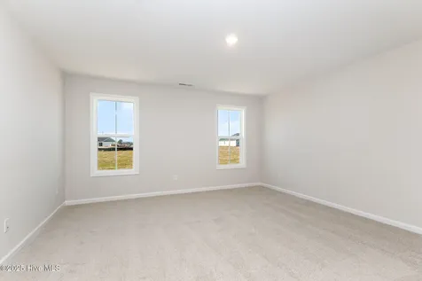 37 Tuscarora Drive La Grange NC 28551