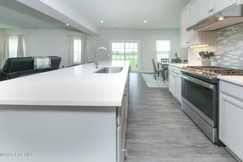 101 Avocet Path Moyock NC 27958