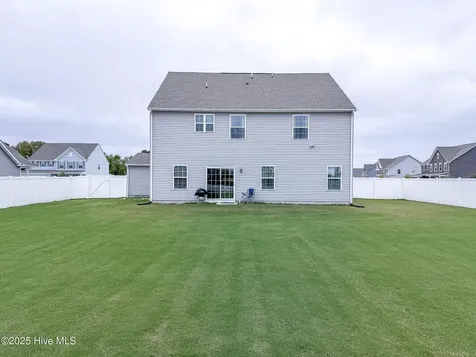 101 Avocet Path Moyock NC 27958