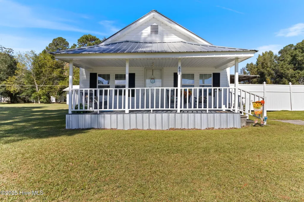 410 Elizabethtown Road Bladenboro NC 28320