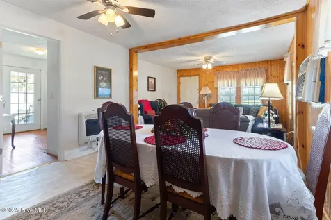 410 Elizabethtown Road Bladenboro NC 28320