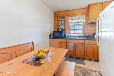 410 Elizabethtown Road Bladenboro NC 28320