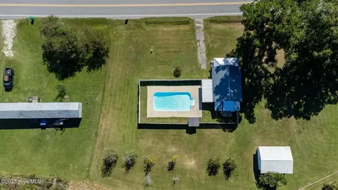 410 Elizabethtown Road Bladenboro NC 28320