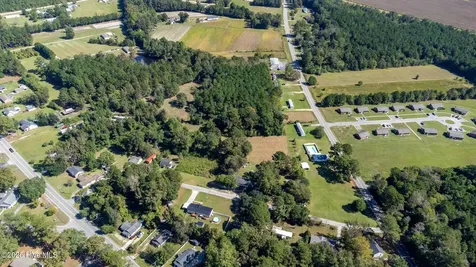 410 Elizabethtown Road Bladenboro NC 28320