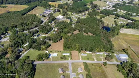 410 Elizabethtown Road Bladenboro NC 28320