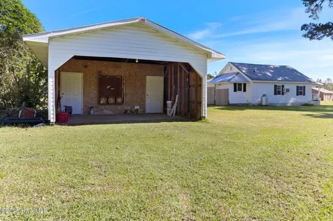 410 Elizabethtown Road Bladenboro NC 28320