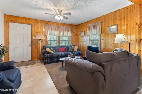 410 Elizabethtown Road Bladenboro NC 28320