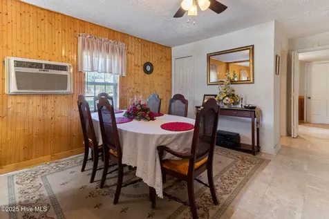 410 Elizabethtown Road Bladenboro NC 28320
