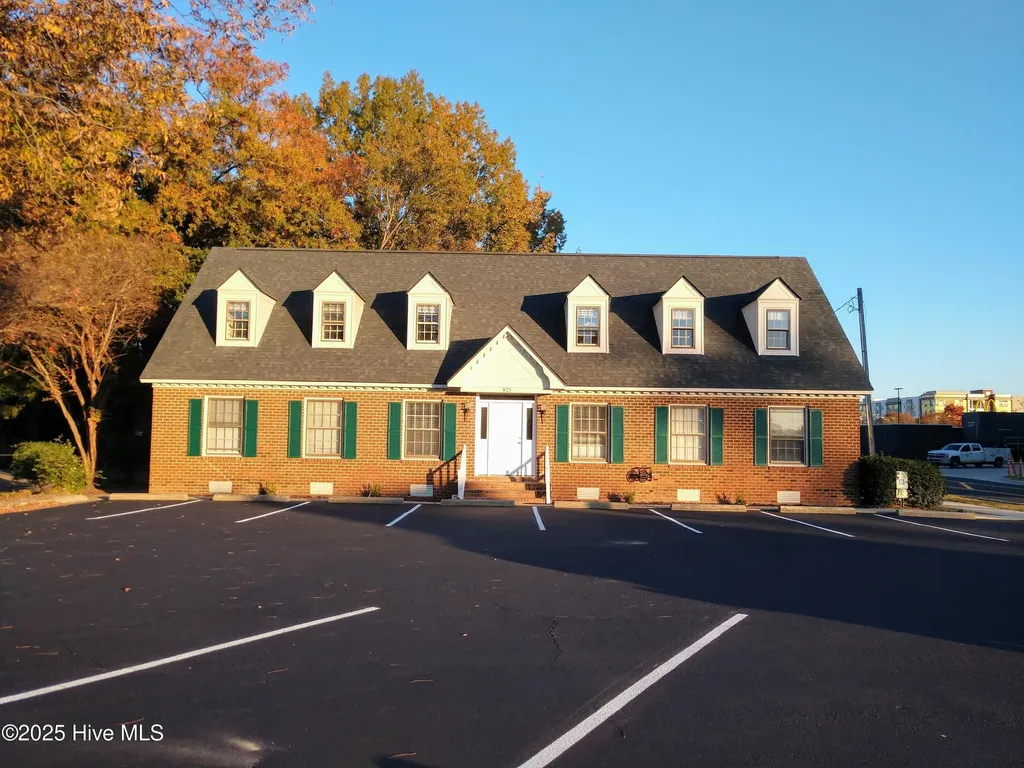 823 Evans Street Greenville NC 27834