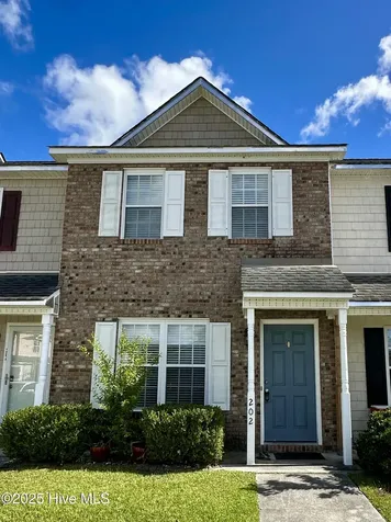 202 Springwood Drive Jacksonville NC 28546