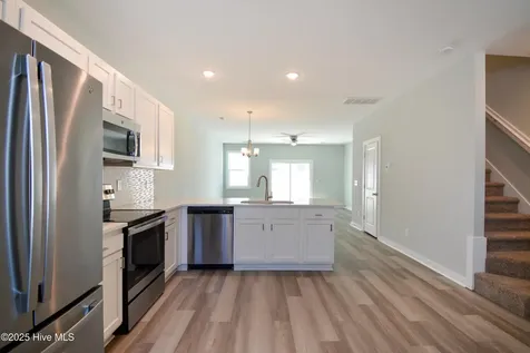 427 Sunfish Lane Sneads Ferry NC 28460