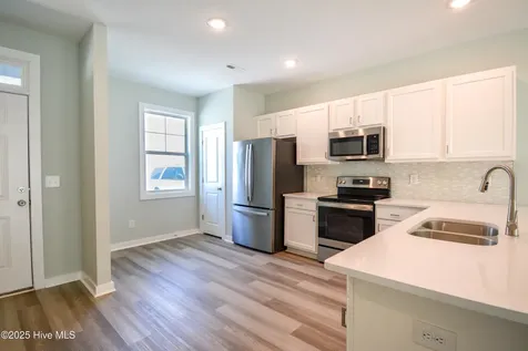 427 Sunfish Lane Sneads Ferry NC 28460