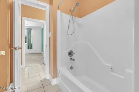 119 Hawkins Landing Jacksonville NC 28540