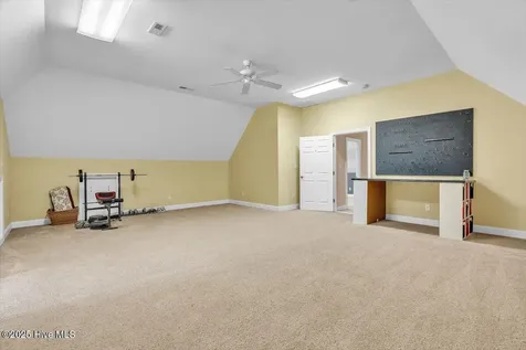 119 Hawkins Landing Jacksonville NC 28540