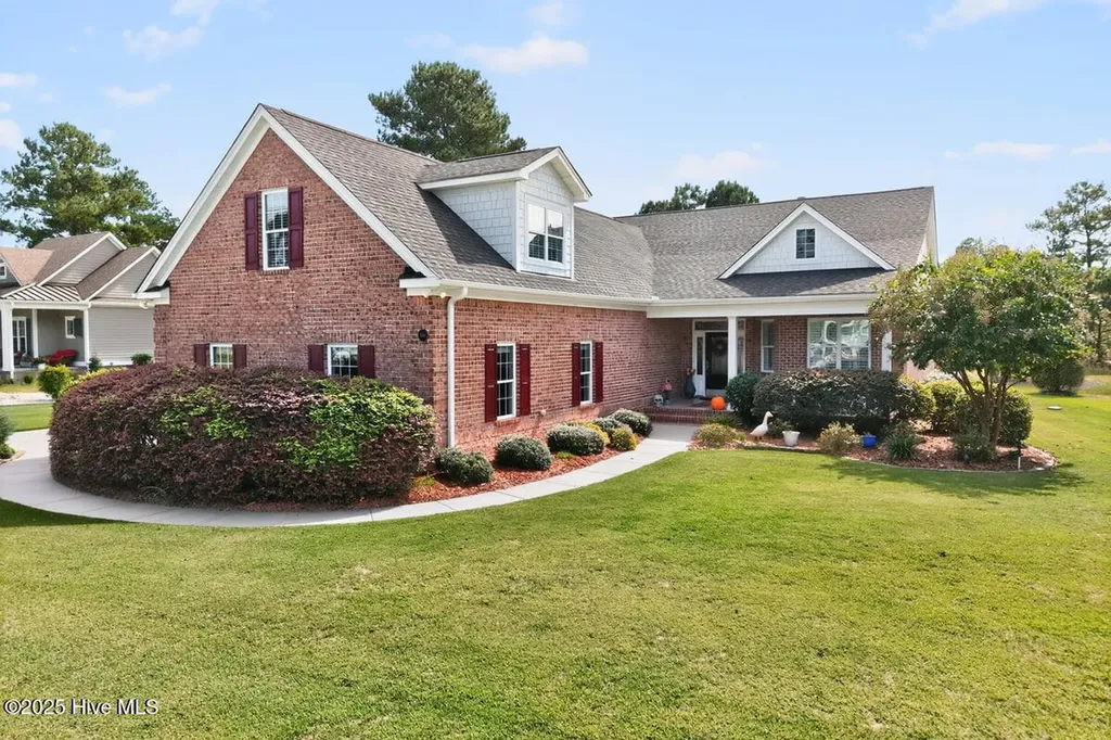 584 Stanwood Drive SE Bolivia NC 28422