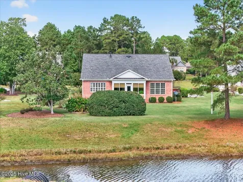 584 Stanwood Drive SE Bolivia NC 28422