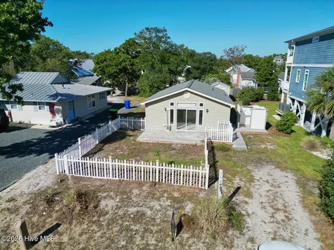 127 NW 10th Street Oak Island NC 28465