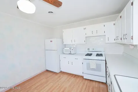 424 Trott Street Oak Island NC 28465
