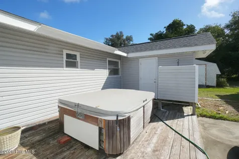 424 Trott Street Oak Island NC 28465